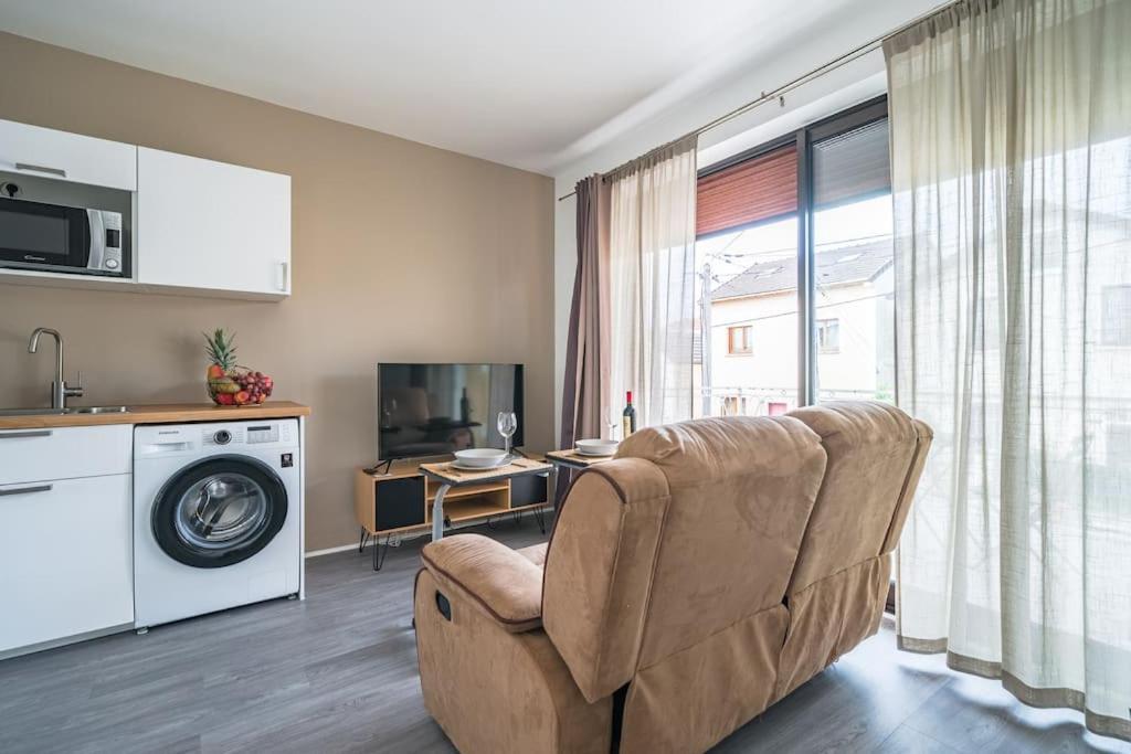 Le Lotus - Self Checkin - 20Min From Paris - Free Parking Around Leilighet Drancy Eksteriør bilde